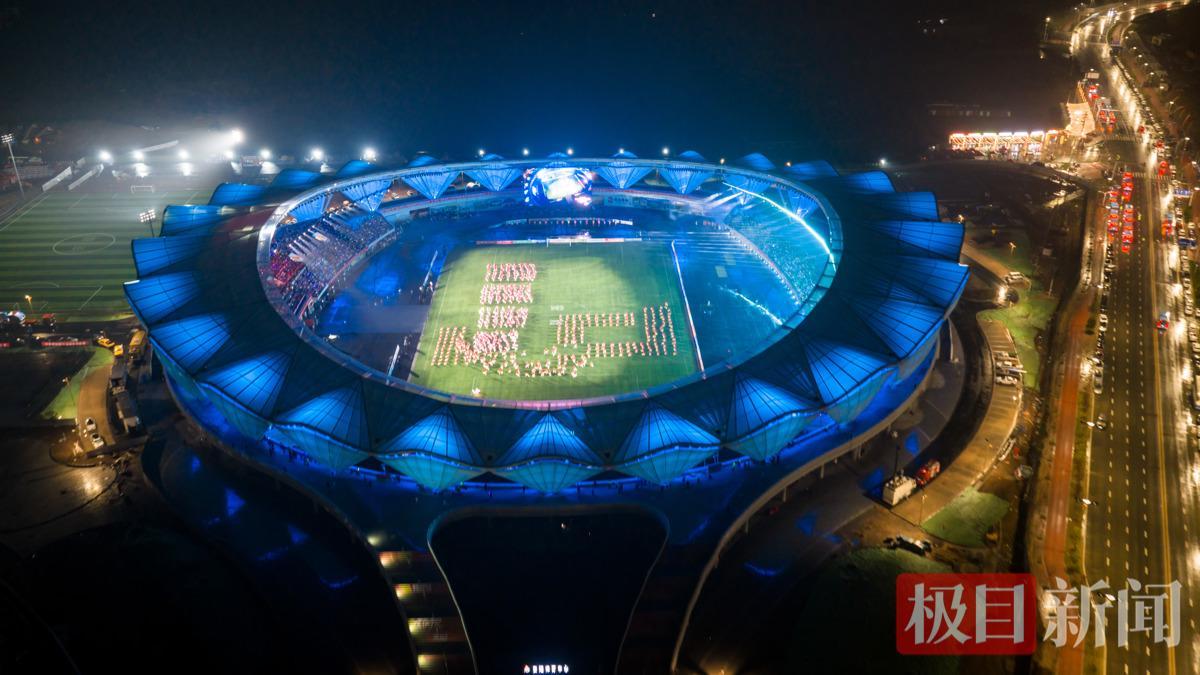 Kaiyun Sports-李白诗韵+绿茵热血!2026年安陆乡超联赛开幕