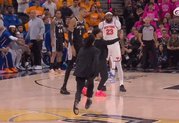 vip 注册地址-NBA官宣终身禁赛!文班亚马???|NBA总决赛|球迷|合影|比赛|球员_新浪体育_新浪新闻